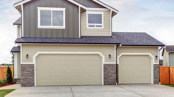 Graf's Garage Door Company in Wauwatosa