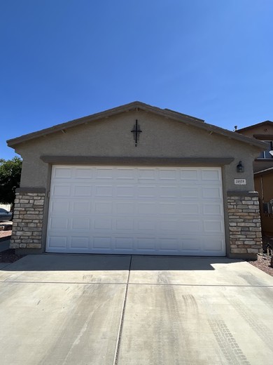 Budget Garage Doors & Service LLC in Tucson